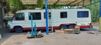 Red Paint R. Forum.jpg