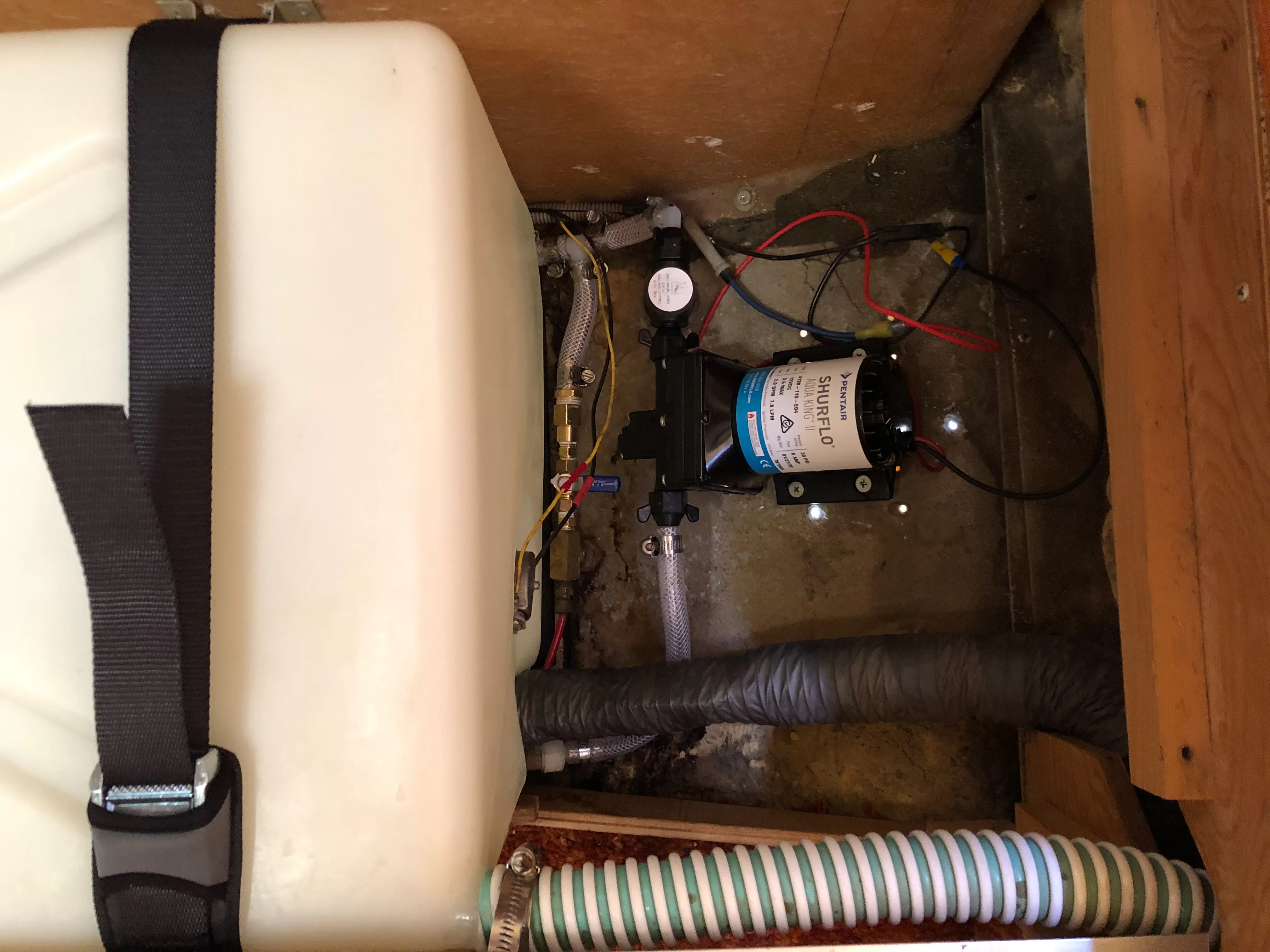 New Fresh Water Tank Pump and Hoses