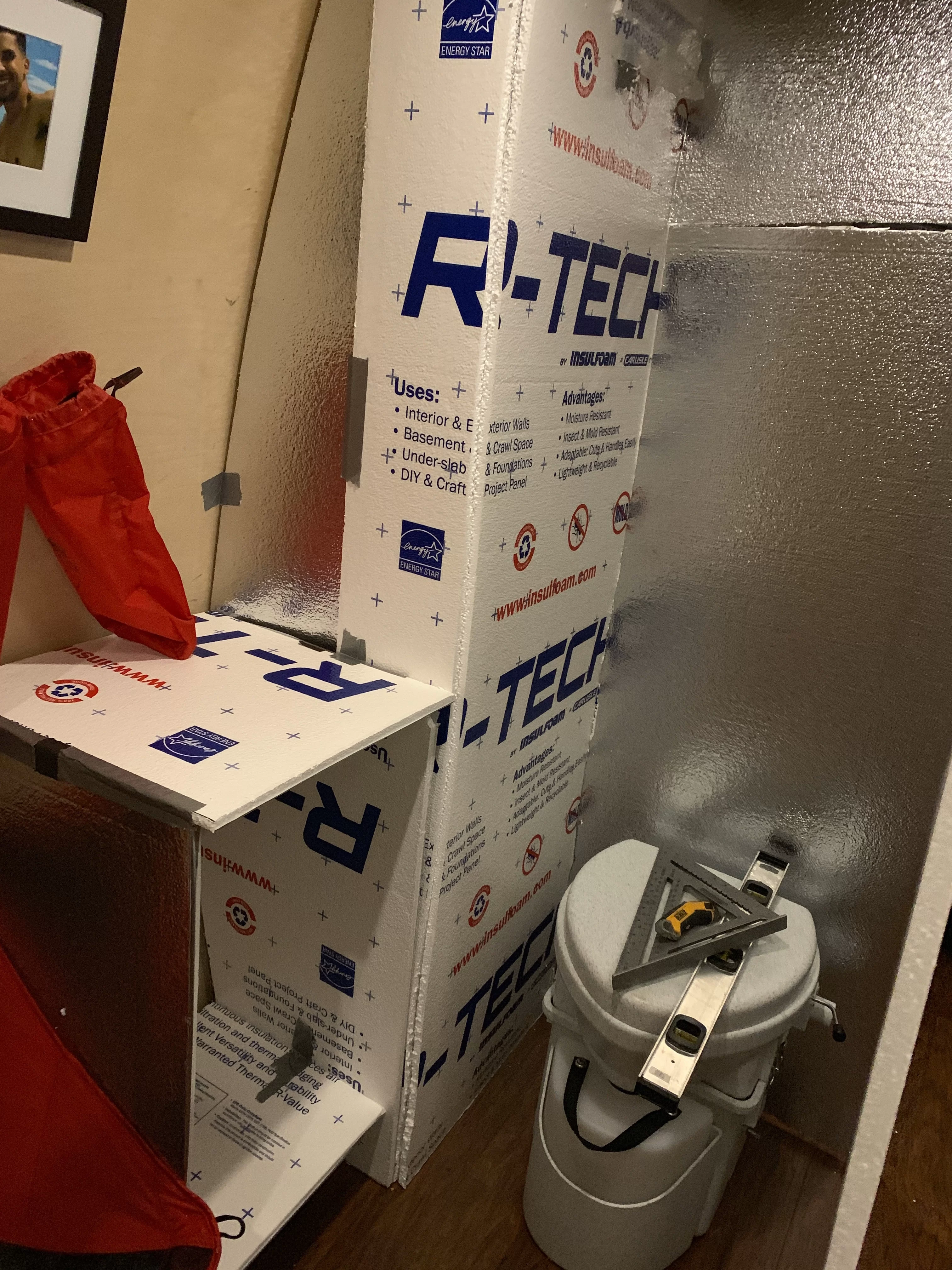 Toilet and sink mock up